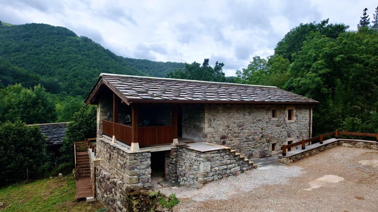 Cabana Pasiega Castro Valnera Vega de Pas Exterior foto