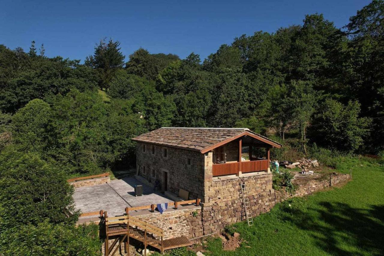 Cabana Pasiega Castro Valnera Vega de Pas Exterior foto